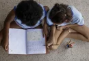 Metade dos estudantes não vê debate antirracista na escola, diz estudo