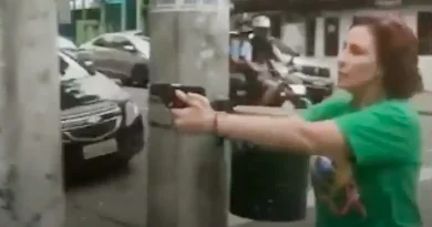 Justiça manda prender jornalista perseguido por Carla Zambelli