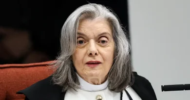 Cármen Lúcia: Judiciário deve buscar credibilidade, não popularidade